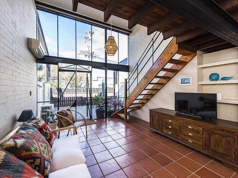 The Tannery - 2 Bedroom Converted Warehouse - Holiday Melbourne 0