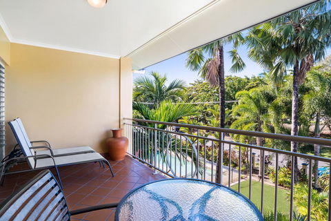 The York Beachfront Holiday Apartments - Accommodation Australia 2