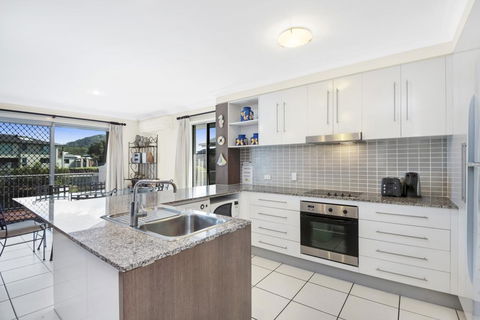 Townhouse On The Canal - Accommodation Australia 1