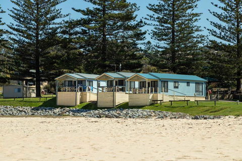 Tuross Beach Cabins & Campsites - Holiday Melbourne 2
