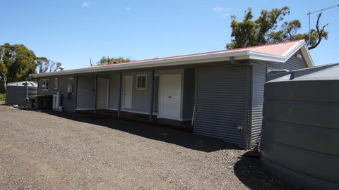 Umtali Beach House - Caravan Park Accommodation 2