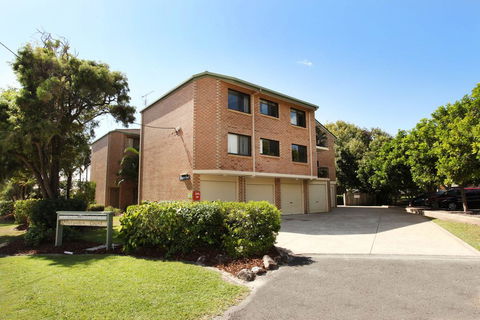 Unit 7, Belander Court, 34 Perry Street Coolum Beach, AIR CONDITIONED, 400 BOND, LINEN SUPPLIED - Accommodation Australia 0