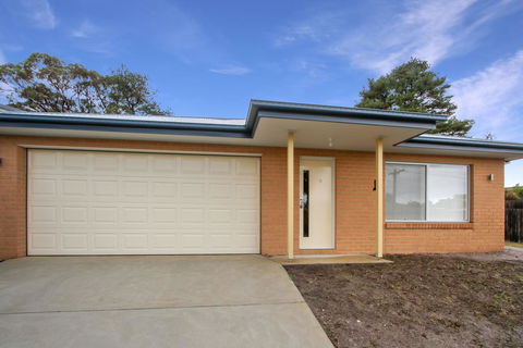 V & V Family Dream Away - Byron Bay Accommodation 0
