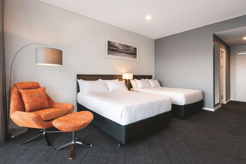 Vibe Hotel Subiaco Perth - Holiday Melbourne 3