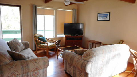 Villa Davoll At Hat Head (Pet Friendly) - Holiday Melbourne 0