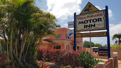 Villa Mirasol Motor Inn