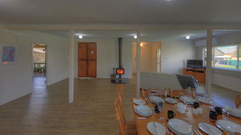 Village Stays Coldstream Gallery Bungalow - Holiday Melbourne 2