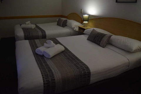 Warwick Vines Motel - Casino Accommodation 3