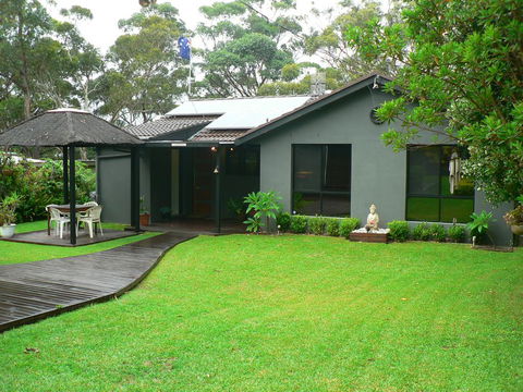 Waterfront Jervis Bay Escape Cooinda - Accommodation Airlie Beach 2