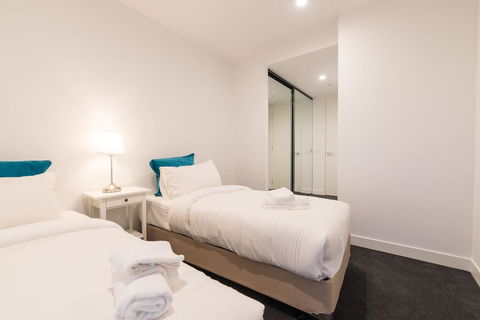 Astrina 2 Bed 2 Bath Apartment - Holiday Melbourne 6