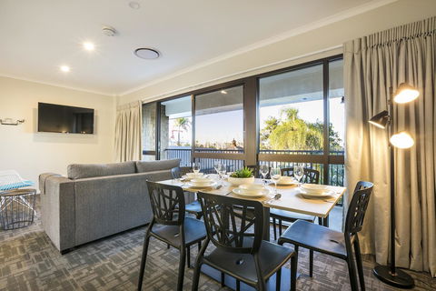 Nightcap At Kawana Waters Hotel - Carnarvon Accommodation 44