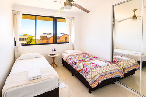 Burgess @ Kings Beach Apartments - Casino Accommodation 18