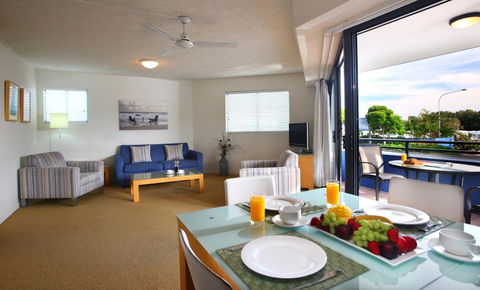 Portobello By The Sea - Casino Accommodation 16