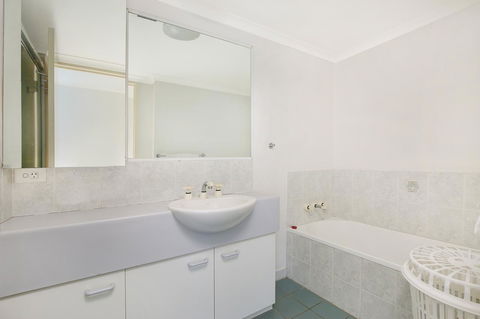 Belvedere Apartments - Holiday Melbourne 7