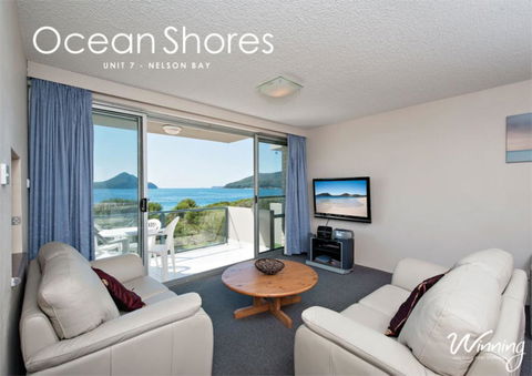 Weatherly Close, Ocean Shores, Unit 07, 27 - Accommodation Airlie Beach 2
