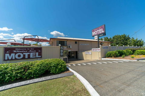 Winter Sun Motel - Accommodation Airlie Beach 2