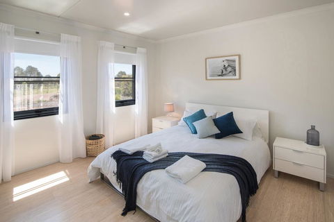 Wirraway Luxury Chalet - Accommodation Australia 3