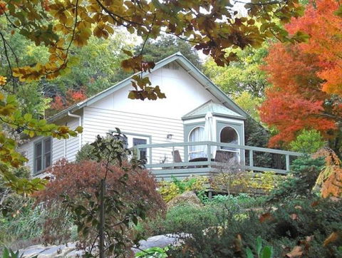 Woolrich Historic Garden Accommodation - Caravan Park Accommodation 0