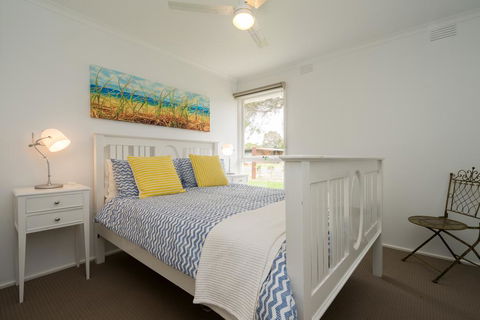 Xanadu Shores - Caravan Park Accommodation 1
