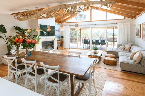 Yallingup Valley Retreat - Holiday Sydney 1