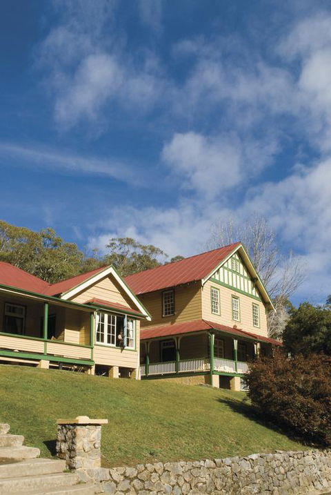 Yarrangobilly Caves House - Byron Bay Accommodation 3