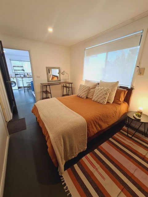 1 Bedroom Self-contained Apartment In Lalor - Holiday Melbourne 0