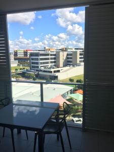 Direct Hotels - North Shore Kawana - Casino Accommodation 3