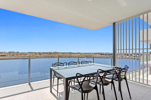 Direct Hotels - North Shore Kawana - Casino Accommodation 0