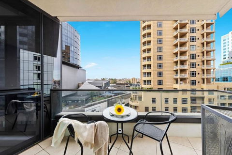 A Stylish 2BR Apt In The Heart Of Chapel Street - Car Rental 4