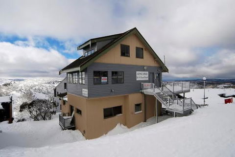 Alpine Haven 5 - WA Accommodation 3