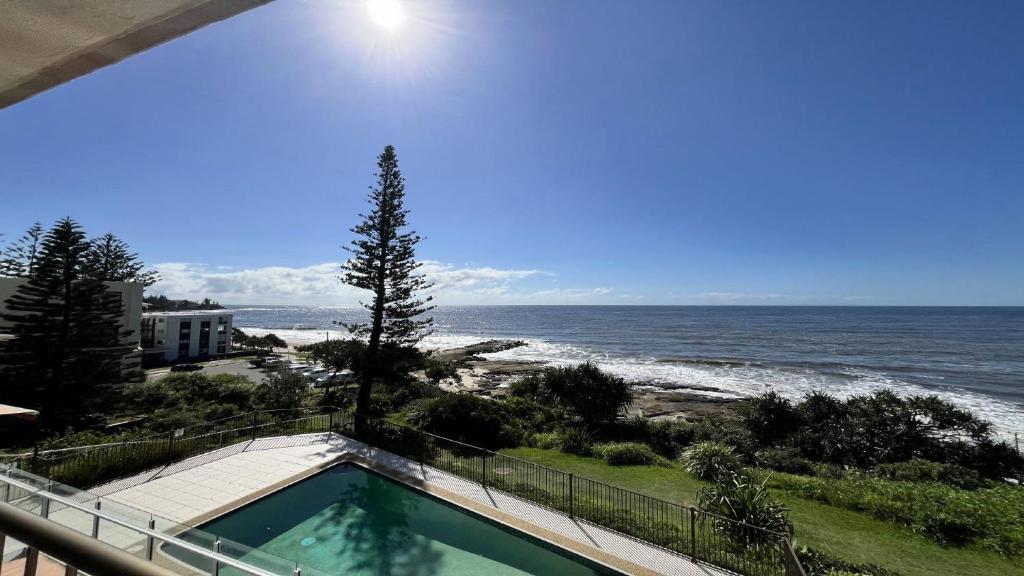 Amazing Views! Unit 3 Edgecliffe - thumb 3