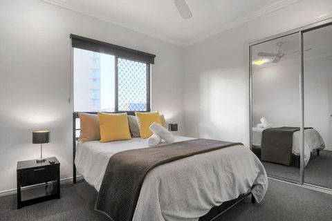 An Abode On Abbott - In The Heart Of The City - WA Accommodation 1