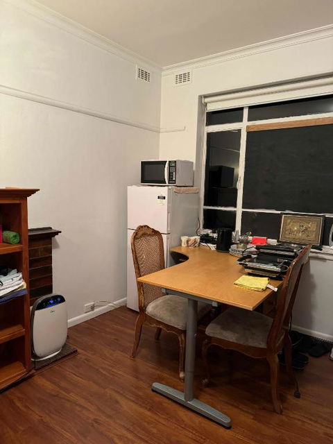 Ashburton Big Room With Shared Bathroom 1 - WA Accommodation 3