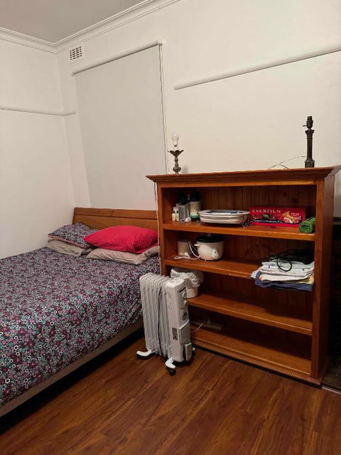 Ashburton Big Room With Shared Bathroom 1 - WA Accommodation 2