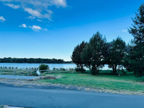 Aztec Accomodation Belconnnen - Accommodation Australia 3