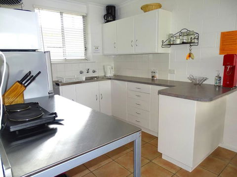 Baccarat - Carnarvon Accommodation 4