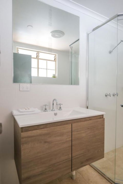 Bayview Hotel Woy Woy - Carnarvon Accommodation 1