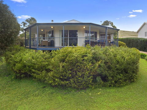 1 Bennett Court - Holiday Melbourne 0