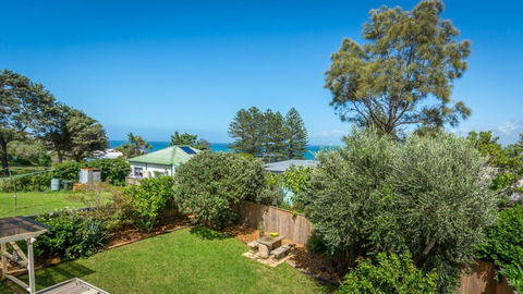 Beach Retreat - Carnarvon Accommodation 1