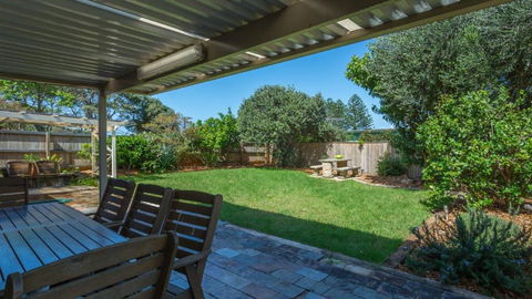 Beach Retreat - Carnarvon Accommodation 2
