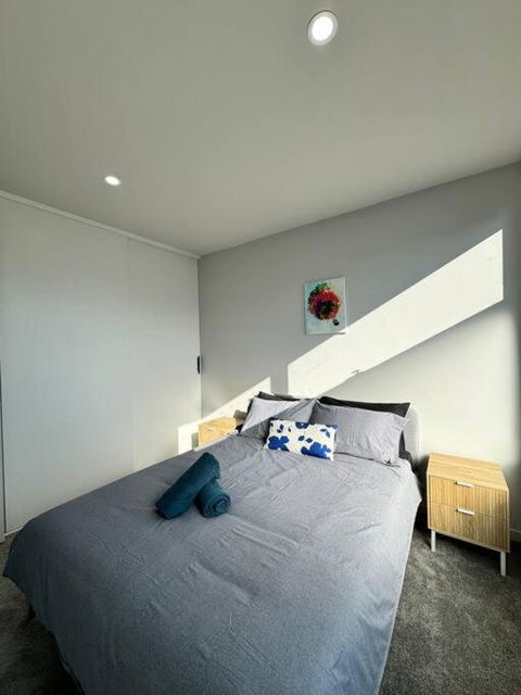 Bespoke Family Sanctuary - Carnarvon Accommodation 1