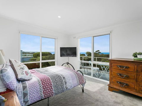 BLAIRGOWRIE VIEWS..front Beach Location Location. - Carnarvon Accommodation 3