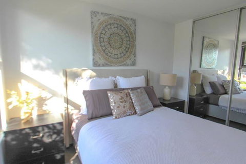 Boutique Heidelberg Heights 2BR Apartment - G01 - Holiday Melbourne 1