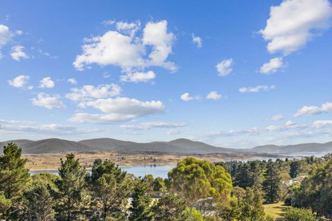 Chilam B - Wagga Wagga Accommodation 4