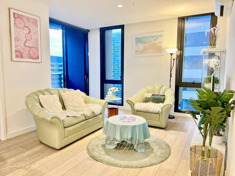 Cozy 2 Beds Apartment Near Melbourne Central RMIT - Tourism Bookings 0