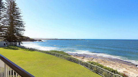 Craigmore On The Beach Unit 12 - Holiday Melbourne 1