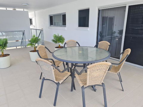 Cranbourne Court Beachside Apartments - Holiday Melbourne 3