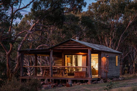 Creek Shack - Off Grid - Holiday Melbourne 0