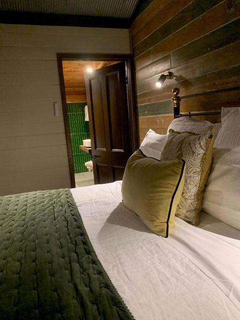 Creek Shack - Off Grid - Holiday Melbourne 4