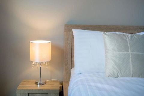 Cute And Cosy 2 Bedroom Unit With Parking And WiFi - Holiday Melbourne 4
